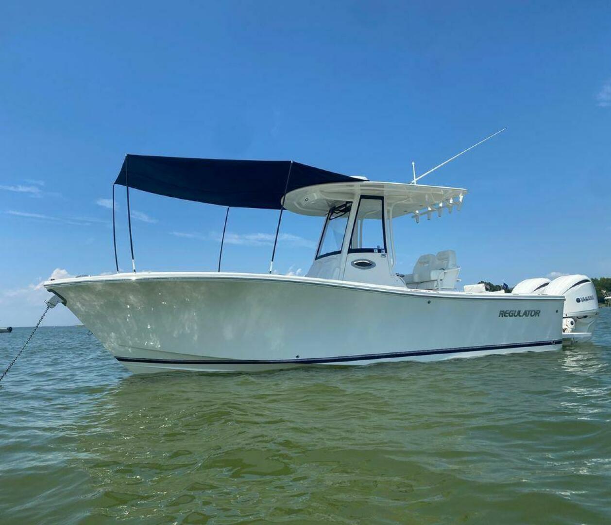 Slide: The Image of Regulator Marine 25 FS 2022 - 5262934