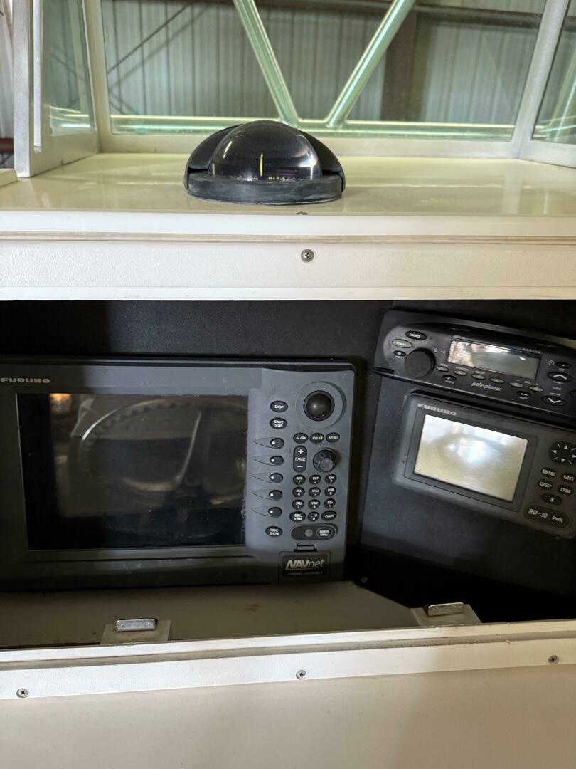 Slide: The Image of Regulator Marine 26 FS 2003 - 5289007