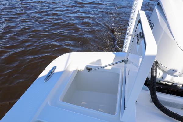 Slide: The Image of Regulator Marine 26XO 2022 - 10