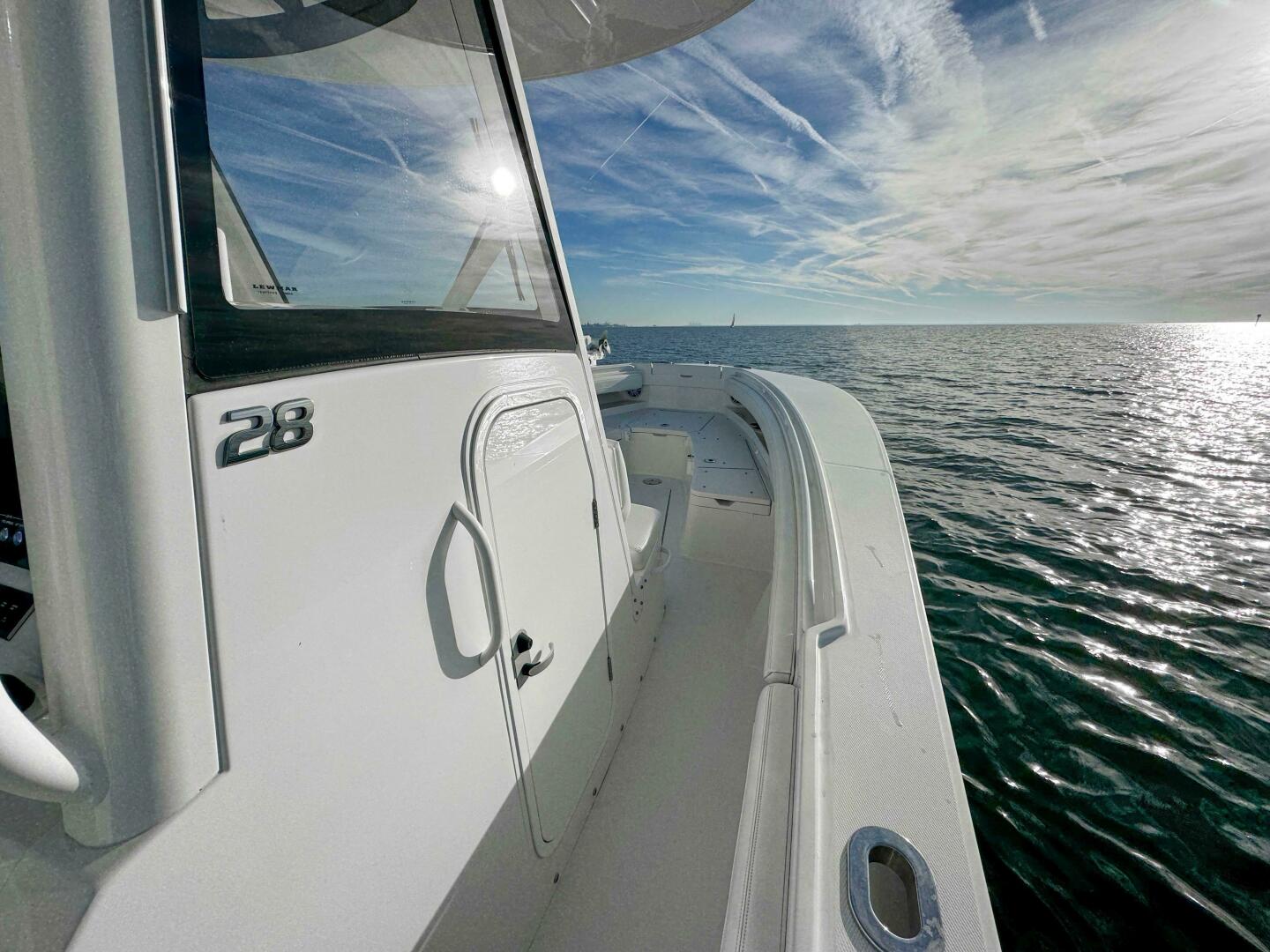 Slide: The Image of Regulator Marine 28 FS 2022 - 4826338