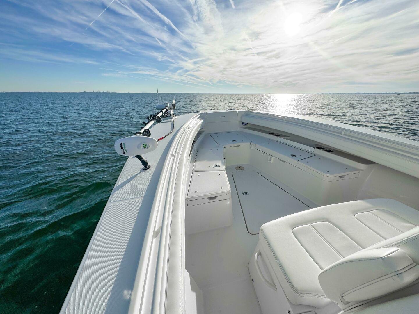 Slide: The Image of Regulator Marine 28 FS 2022 - 4826318
