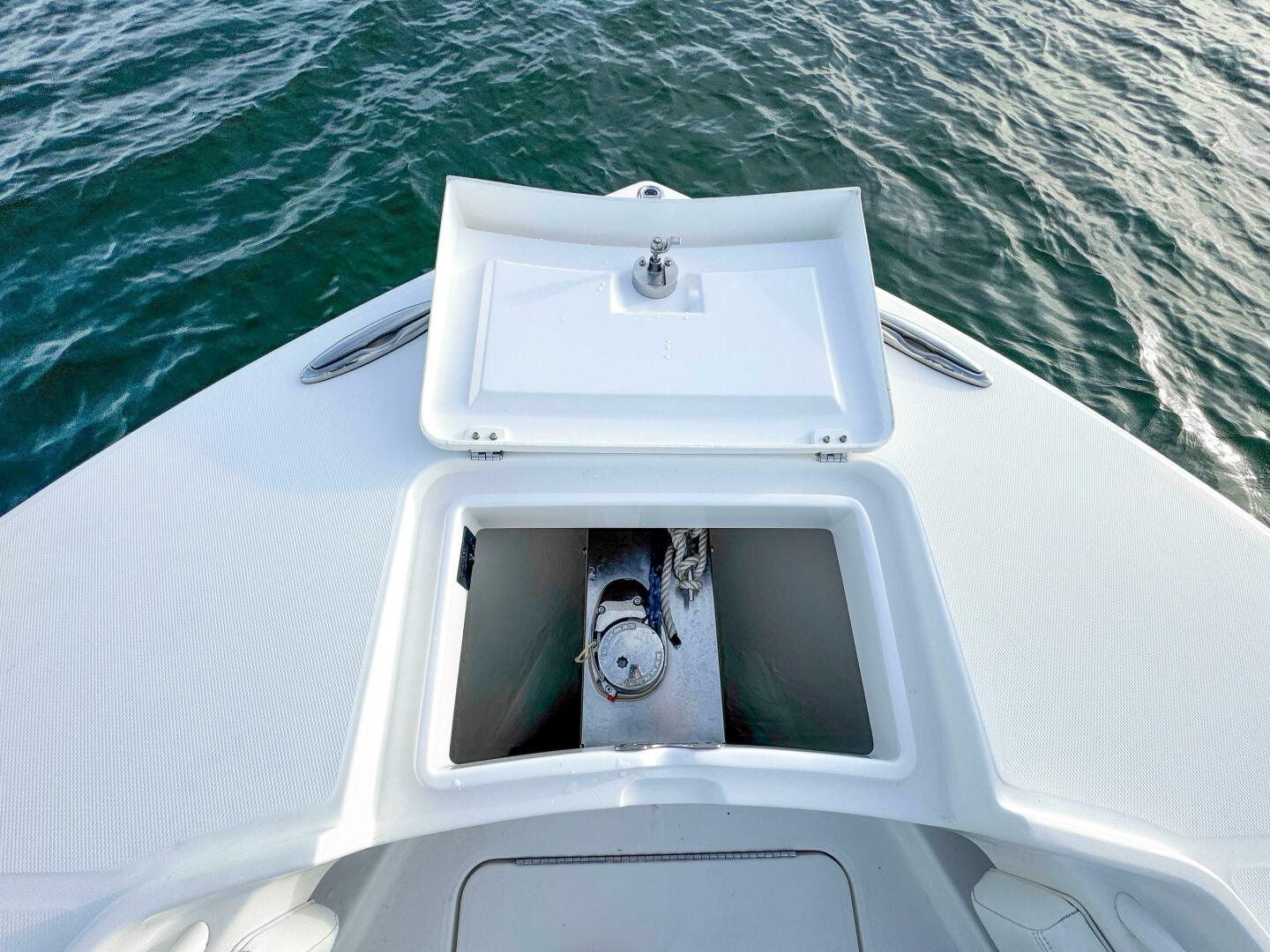 Slide: The Image of Regulator Marine 28 FS 2022 - 4826336