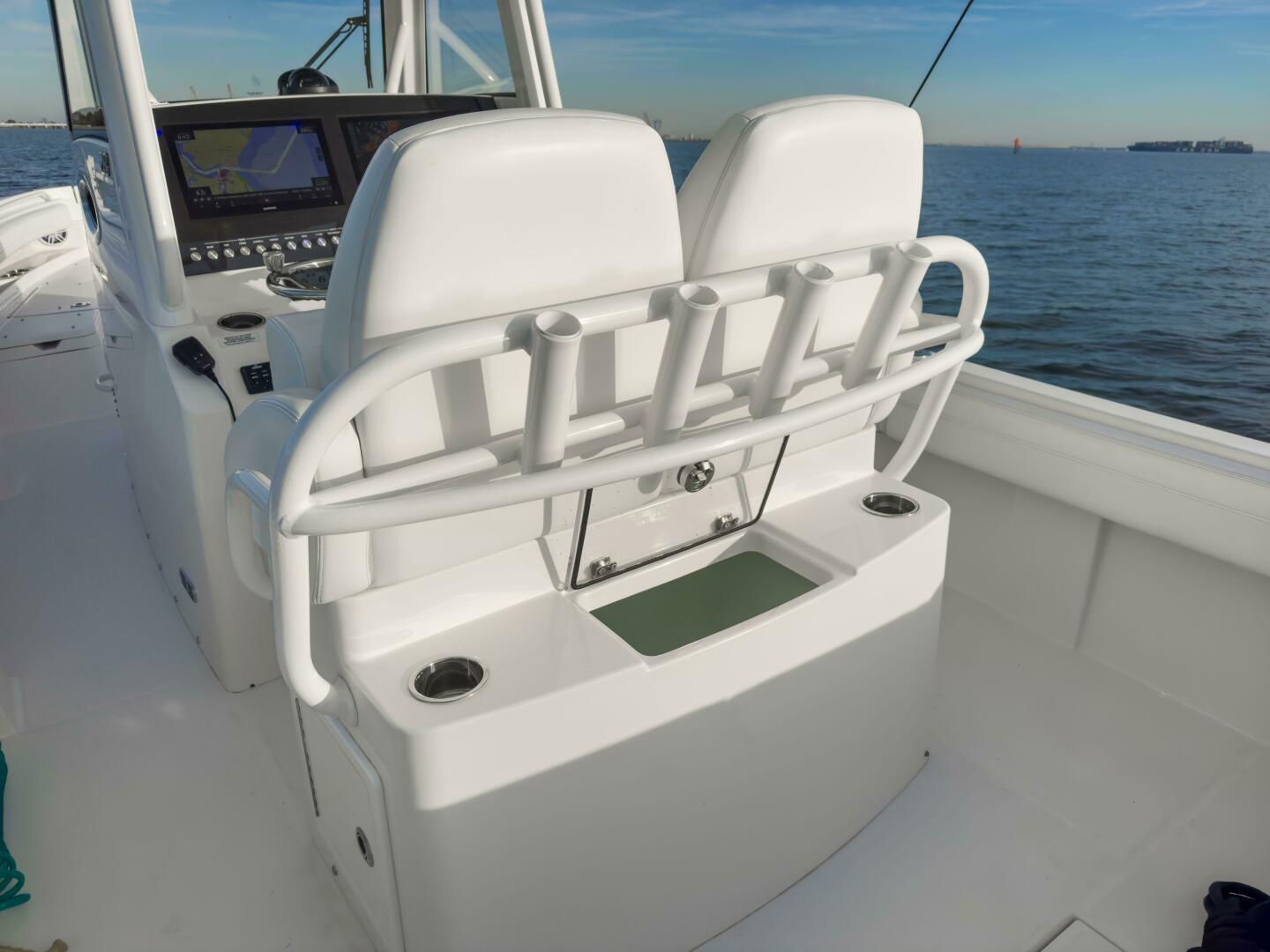 Slide: The Image of Regulator Marine 28 FS 2022 - 4826324