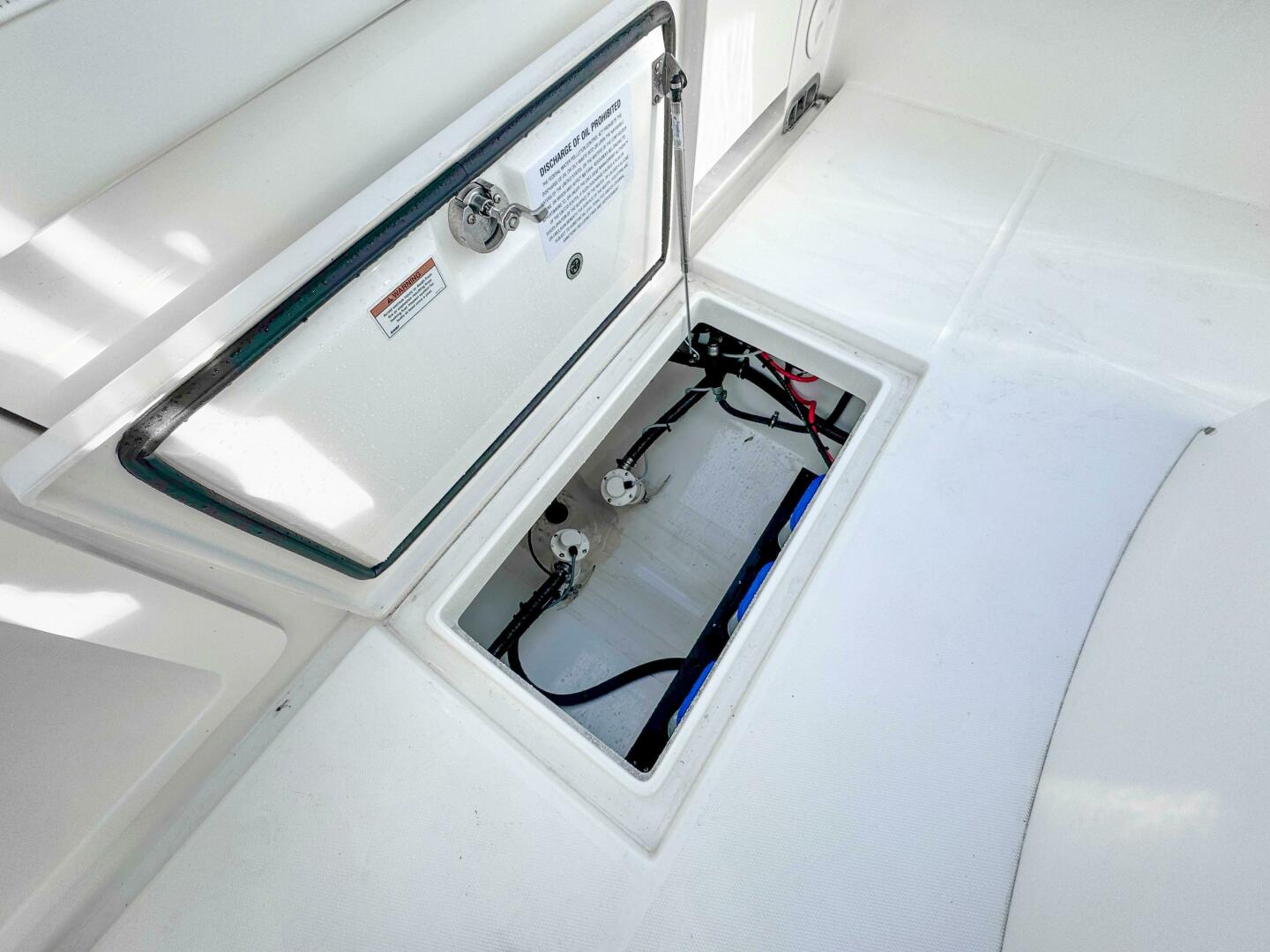 Slide: The Image of Regulator Marine 28 FS 2022 - 4826331