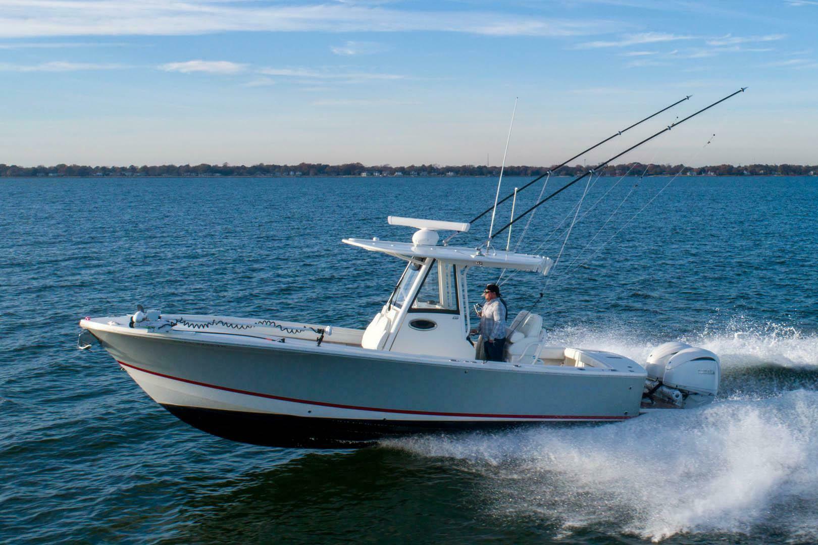 Slide: The Image of Regulator Marine 28 FS 2022 - 4826360