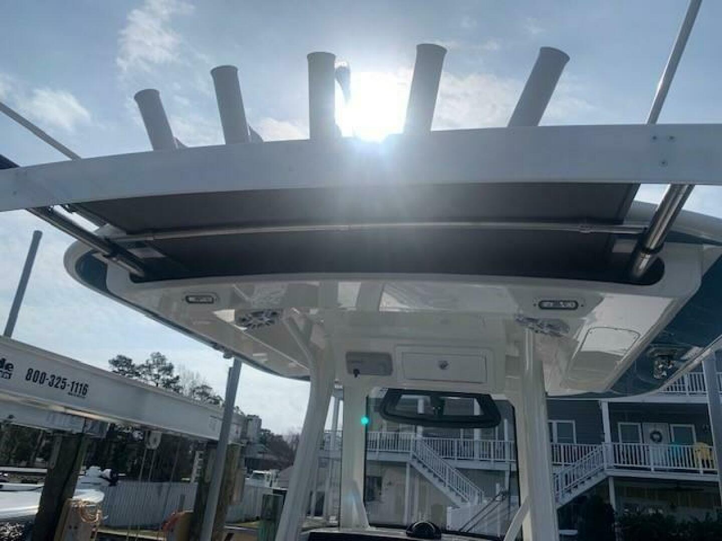 Slide: The Image of Regulator Marine 28FS 2024 - 5015373