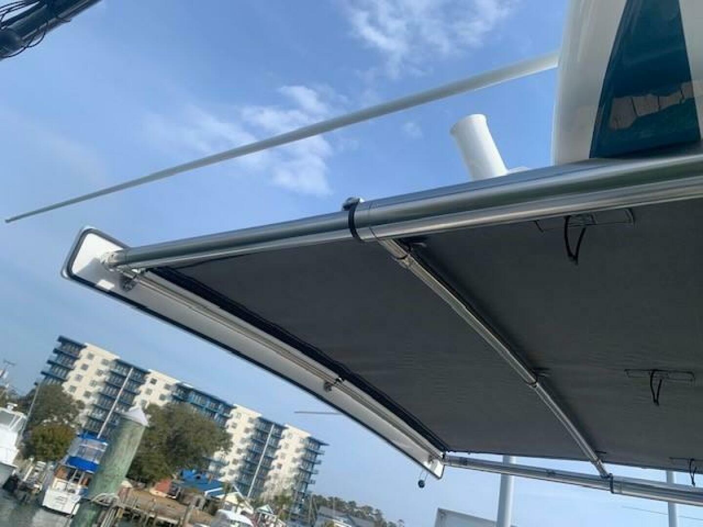 Slide: The Image of Regulator Marine 28FS 2024 - 5015380