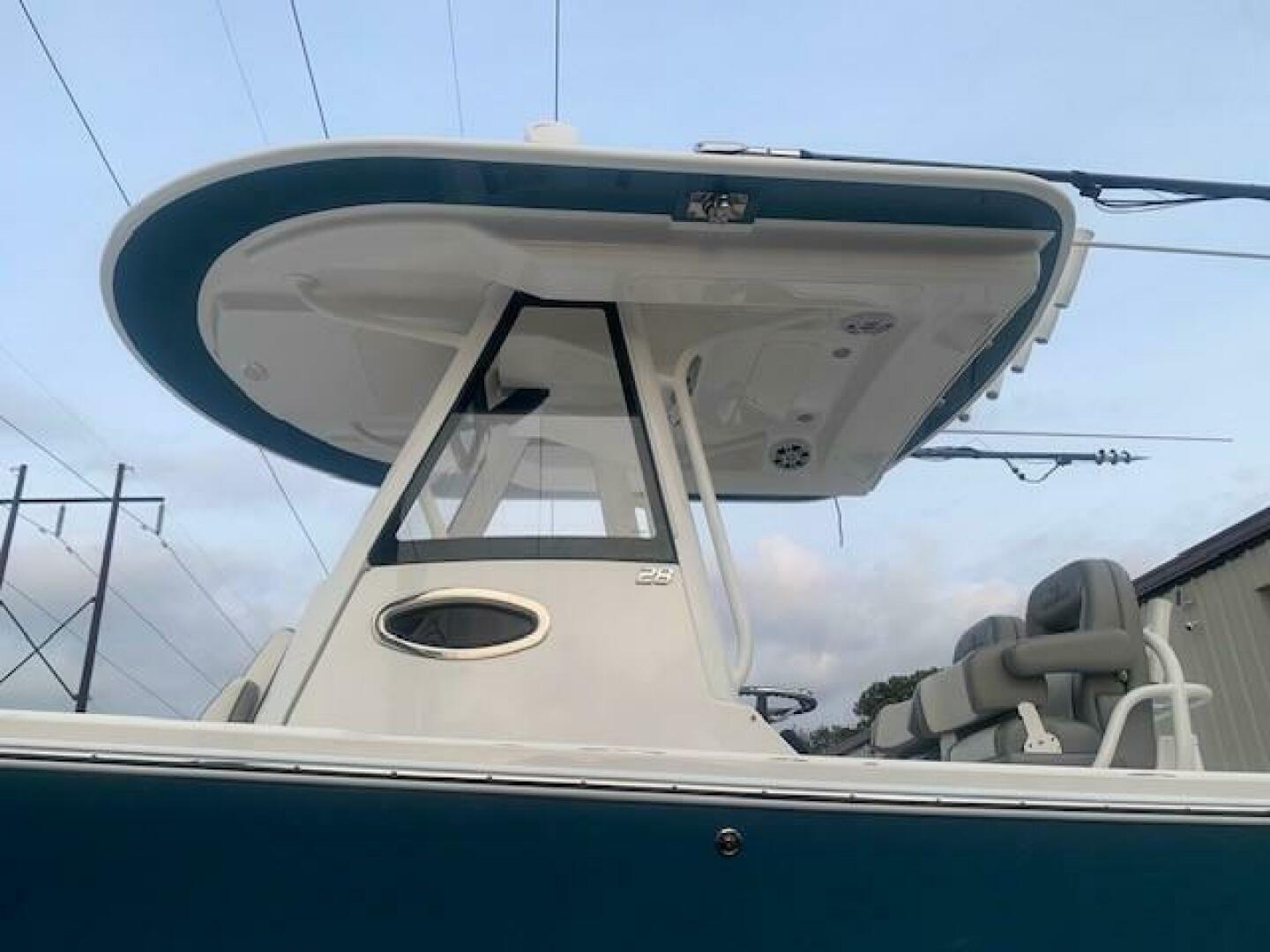 Slide: The Image of Regulator Marine 28FS 2024 - 5015351