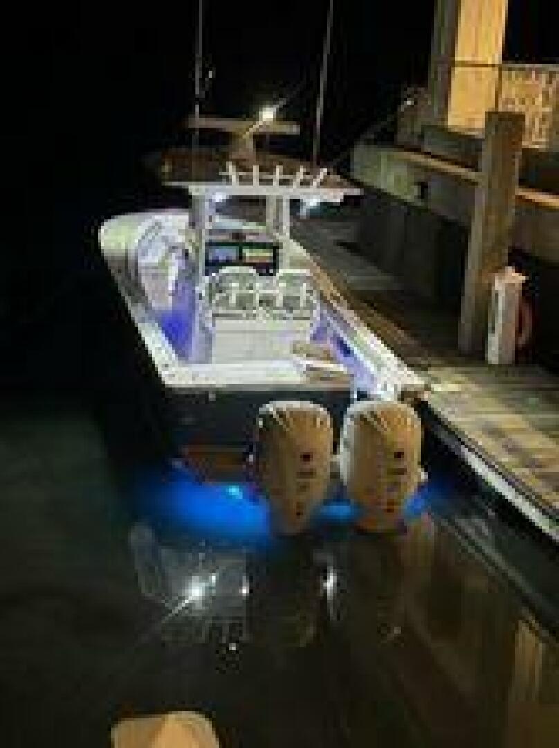 Slide: The Image of Regulator Marine 28FS 2024 - 5015358
