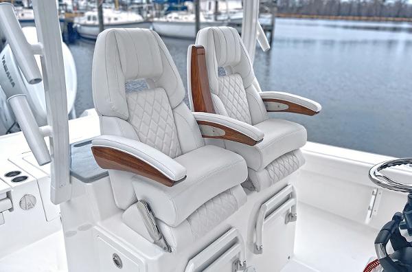 Slide: The Image of Regulator Marine 30XO 2024 - 7