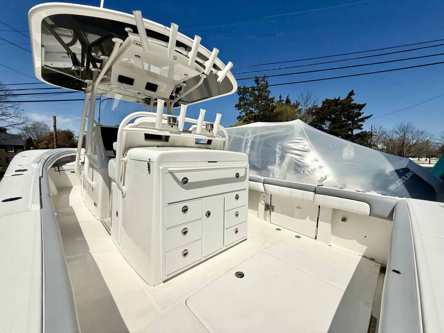 Slide: The Image of Regulator Marine 31 CC 2019 - 5267736