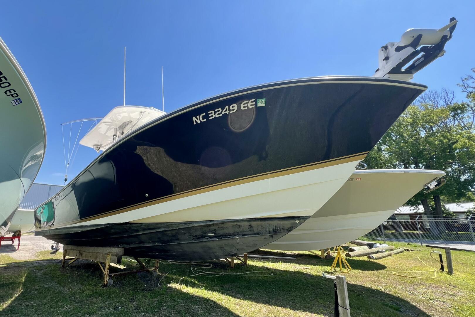 Slide: The Image of Regulator Marine 32 FS 2002 - 5288149