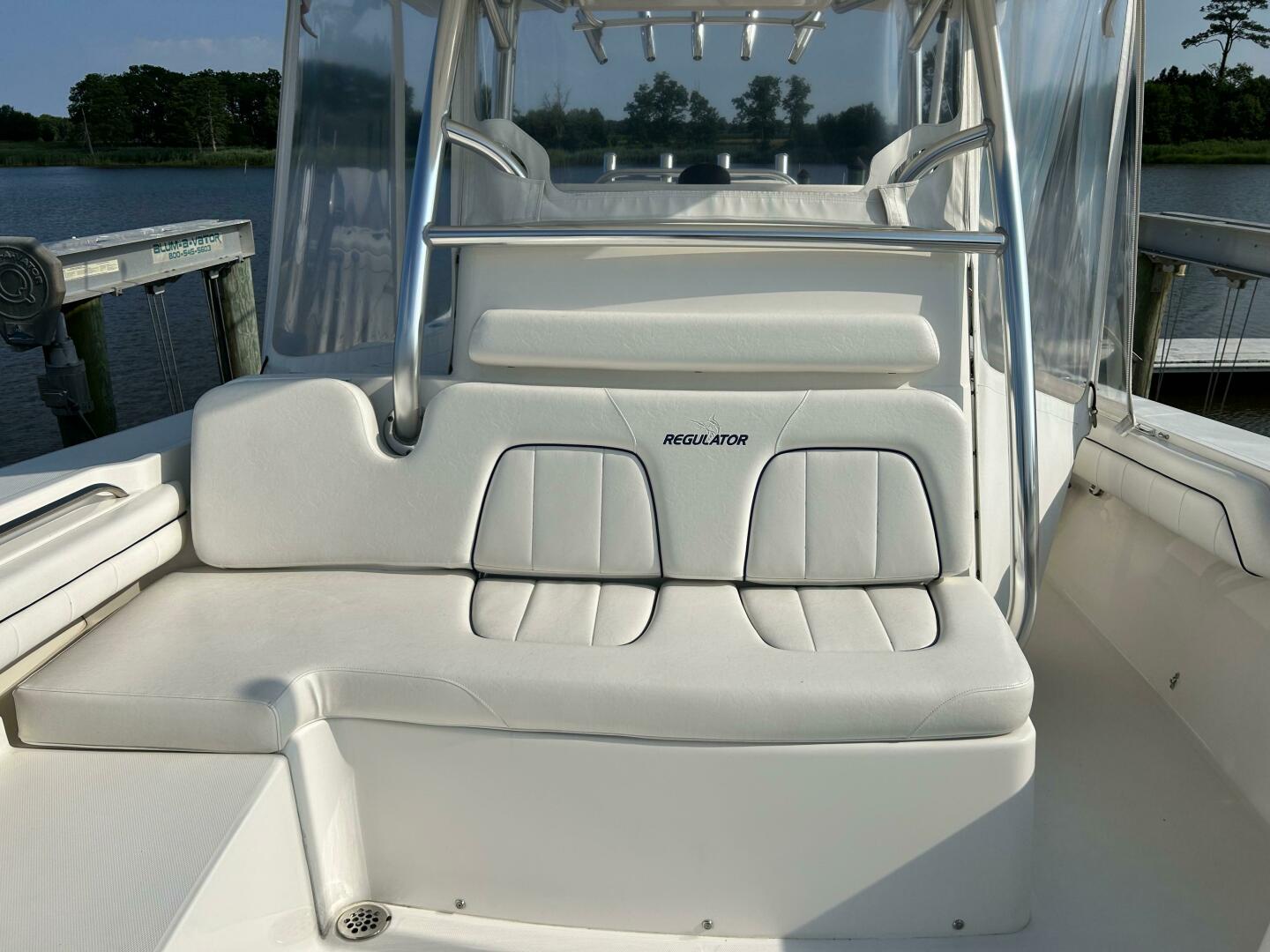Slide: The Image of Regulator Marine 34SS 2016 - 4467299