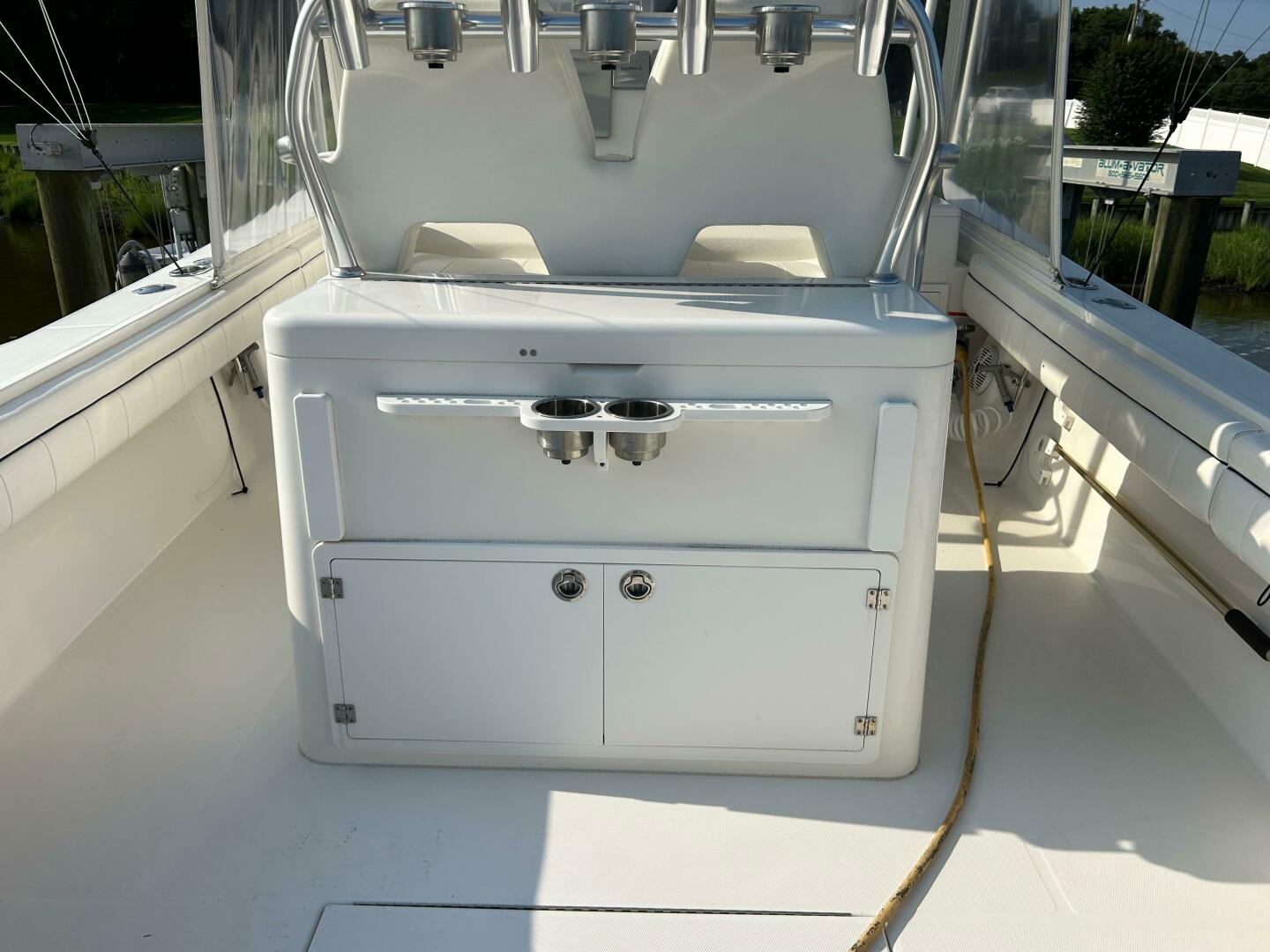 Slide: The Image of Regulator Marine 34SS 2016 - 4467321