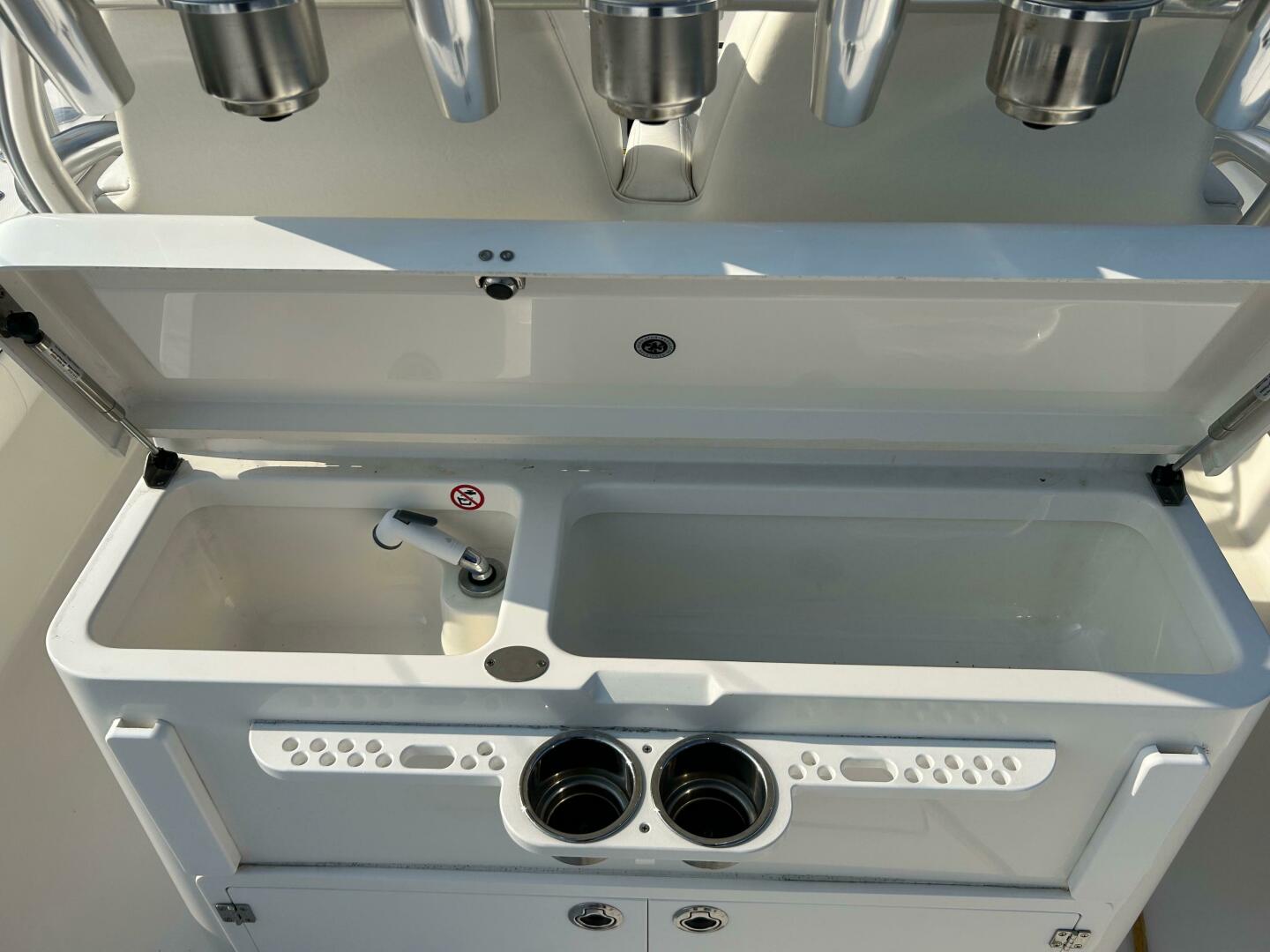 Slide: The Image of Regulator Marine 34SS 2016 - 4467322