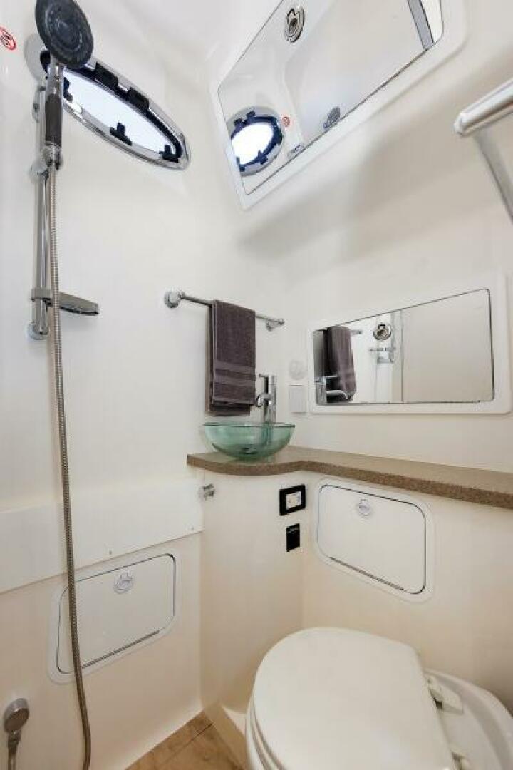 Slide: The Image of Head - 5126954