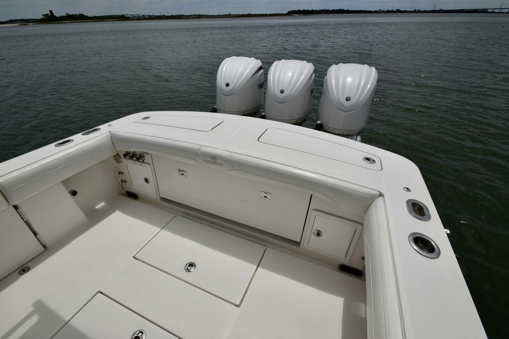 Slide: The Image of Regulator Marine Center Console 2021 - 5285713