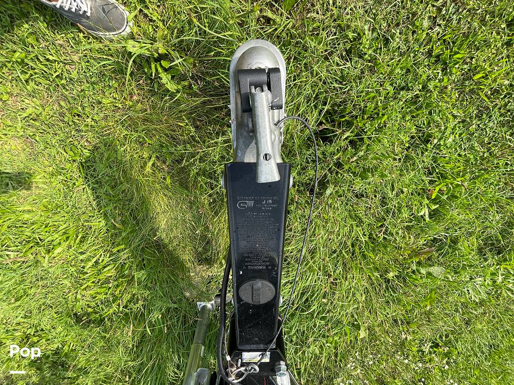 Slide: The Image of Rinker 20 MTX 2019 - 118
