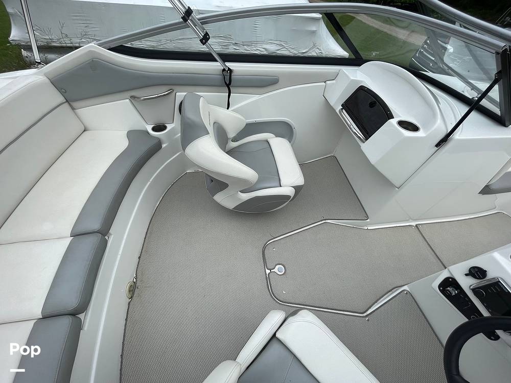 Slide: The Image of Passenger Seat - 6
