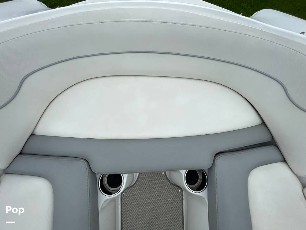 Slide: The Image of Rinker 20 MTX 2019 - 70