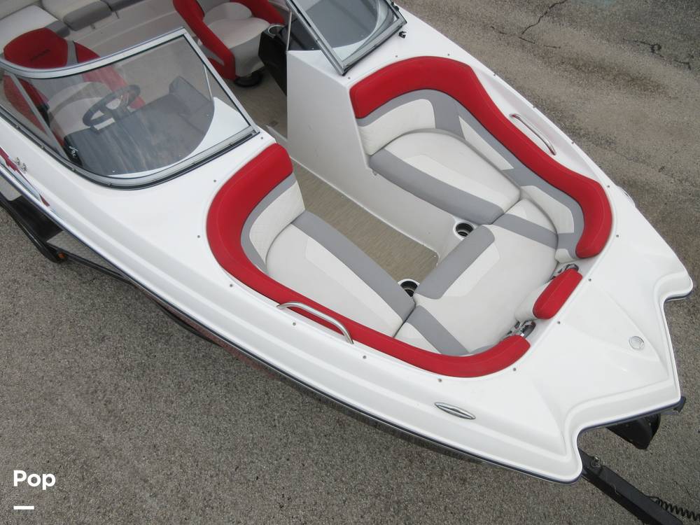 Slide: The Image of Bow Seating - 15475437