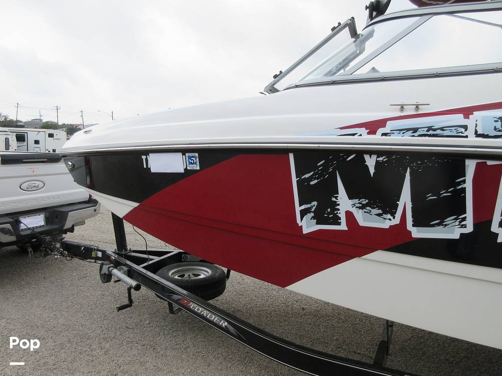 Slide: The Image of Rinker 220 MTX Extreme 2015 - 15475450