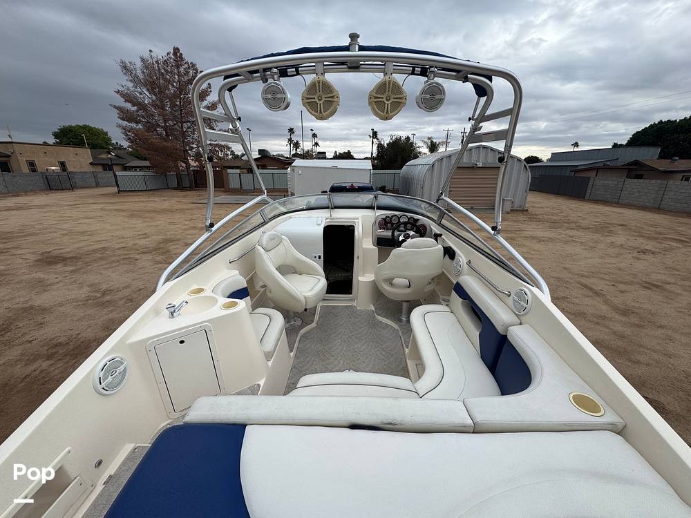 Slide: The Image of Rinker 232 Captiva 2005 - 15103777