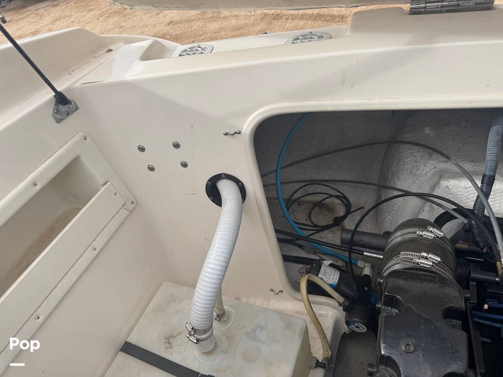 Slide: The Image of Rinker 232 Captiva 2005 - 15109975