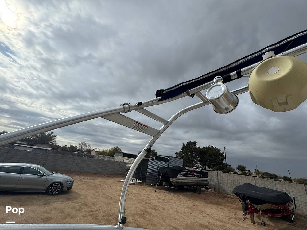 Slide: The Image of Rinker 232 Captiva 2005 - 15109985