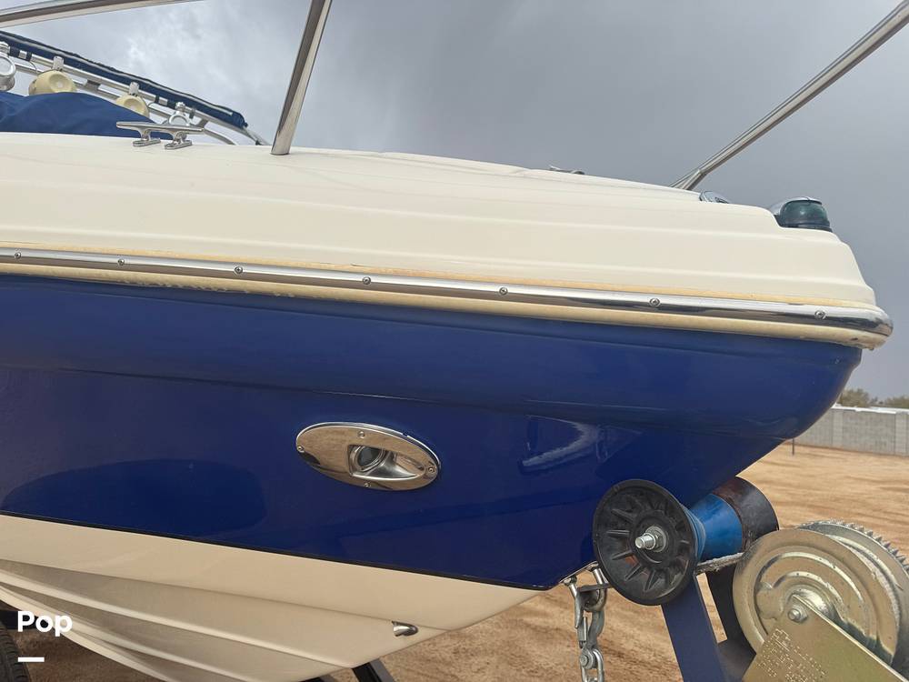 Slide: The Image of Rinker 232 Captiva 2005 - 15110003