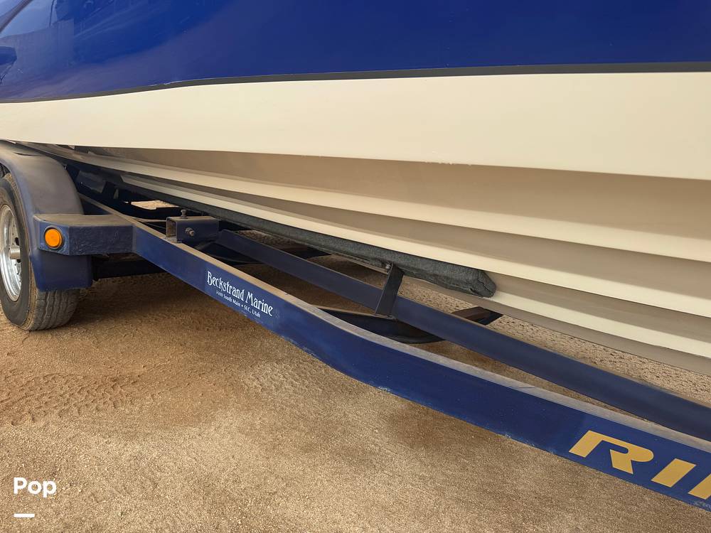 Slide: The Image of Rinker 232 Captiva 2005 - 15110008