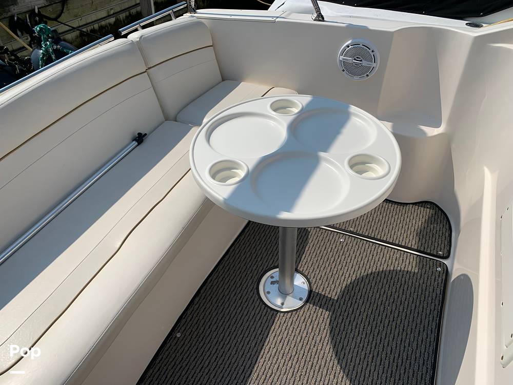 Slide: The Image of Rinker 270 Fiesta Vee 2003 - 9411918
