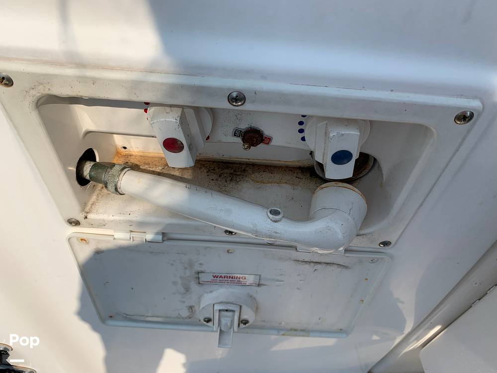 Slide: The Image of Rinker 270 Fiesta Vee 2003 - 9411920