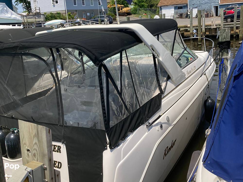Slide: The Image of Rinker 270 Fiesta Vee 2003 - 9438722
