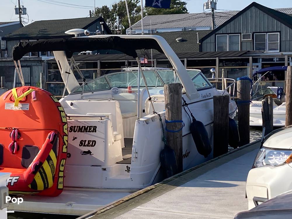 Slide: The Image of Rinker 270 Fiesta Vee 2003 - 9438728