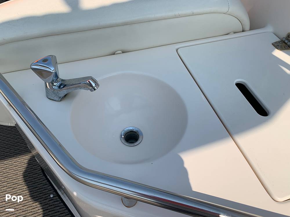 Slide: The Image of Rinker 270 Fiesta Vee 2003 - 9411841