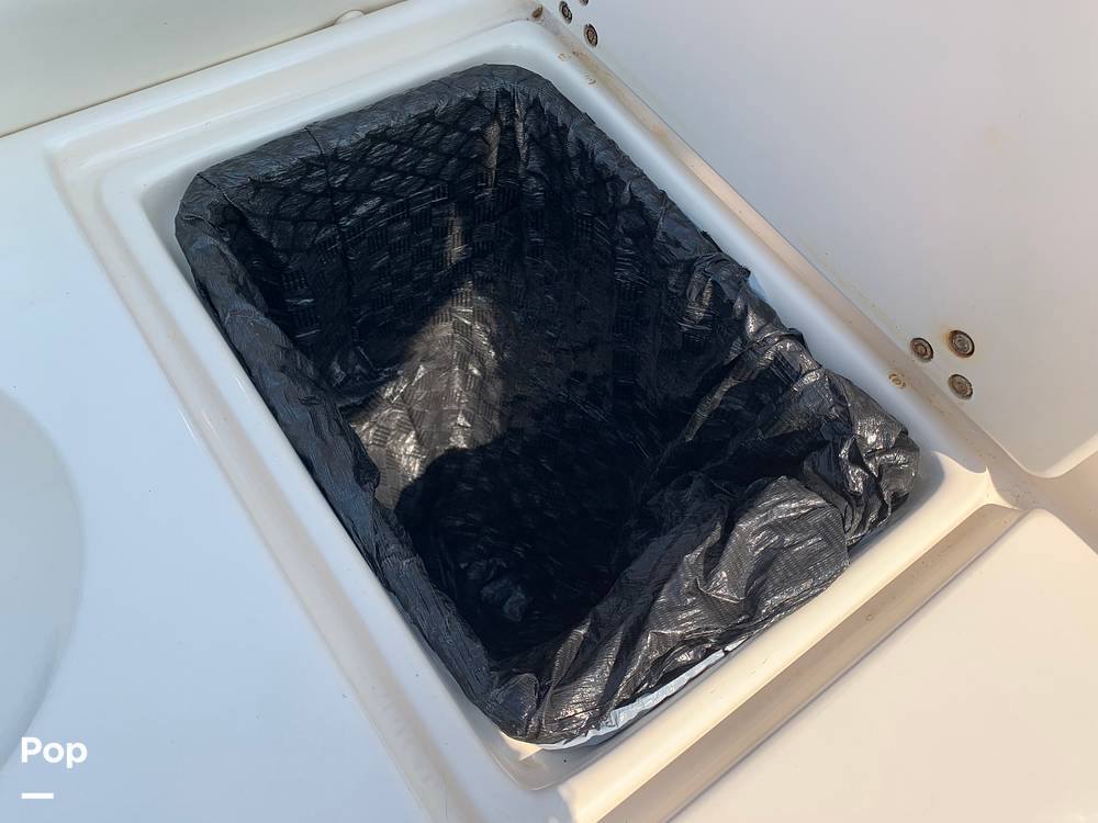Slide: The Image of Rinker 270 Fiesta Vee 2003 - 9411843