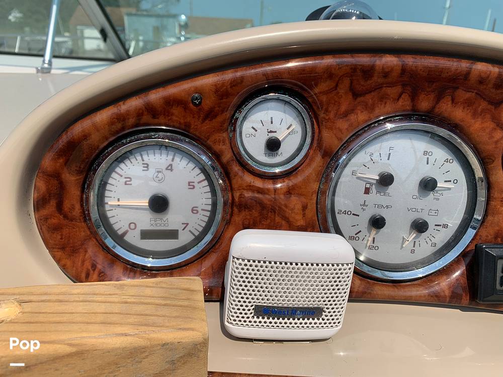 Slide: The Image of Rinker 270 Fiesta Vee 2003 - 9411851