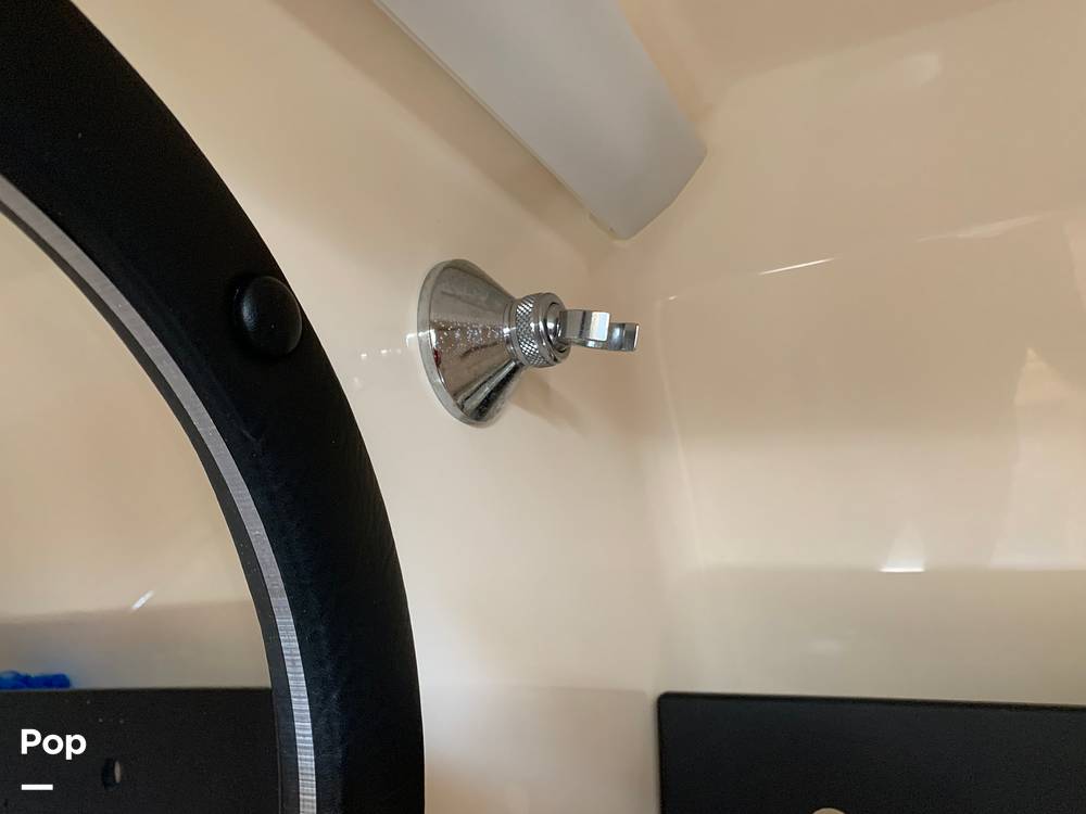 Slide: The Image of Rinker 270 Fiesta Vee 2003 - 9411901