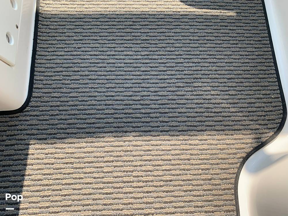 Slide: The Image of Rinker 270 Fiesta Vee 2003 - 9411909