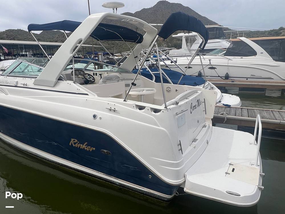 Slide: The Image of 2005 Rinker Fiesta Vee - 14039992