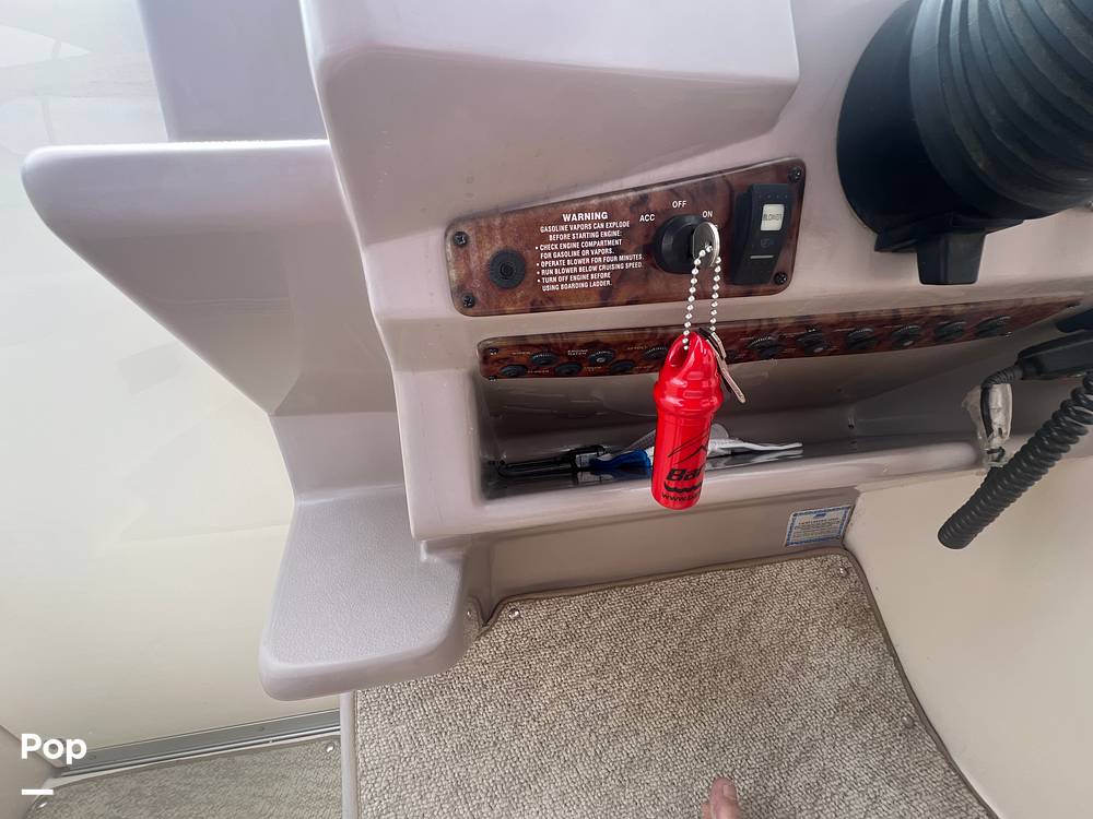Slide: The Image of Rinker 270 Fiesta Vee 2005 - 14044475