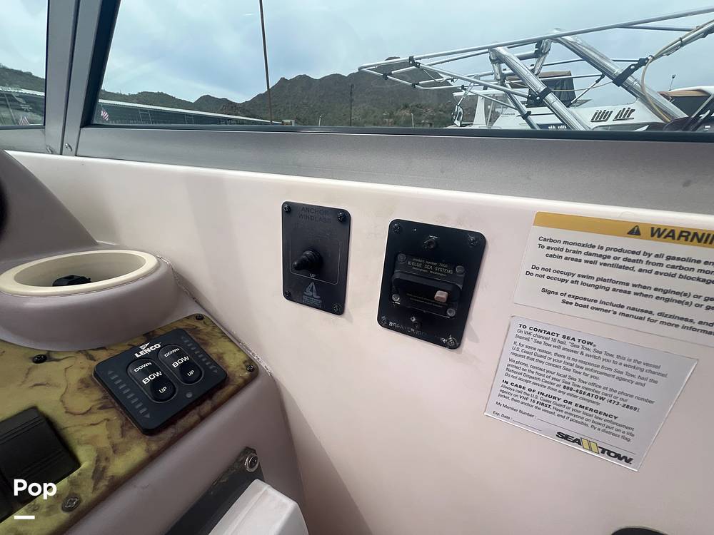 Slide: The Image of Rinker 270 Fiesta Vee 2005 - 14044479