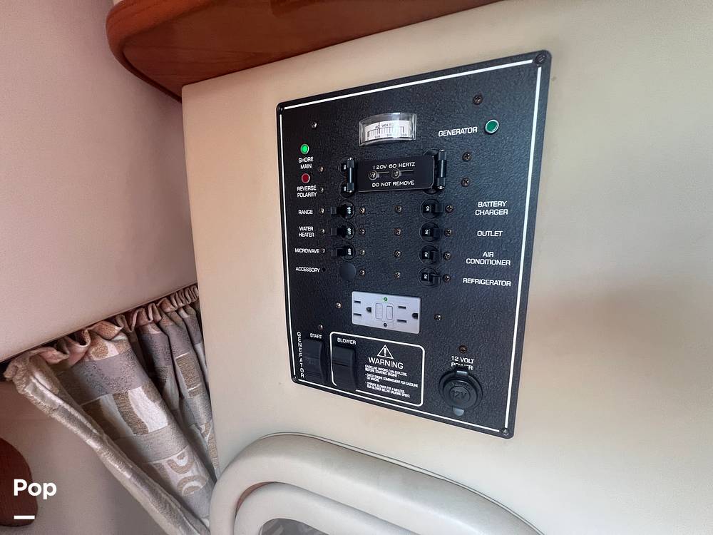 Slide: The Image of Rinker 270 Fiesta Vee 2005 - 14044505