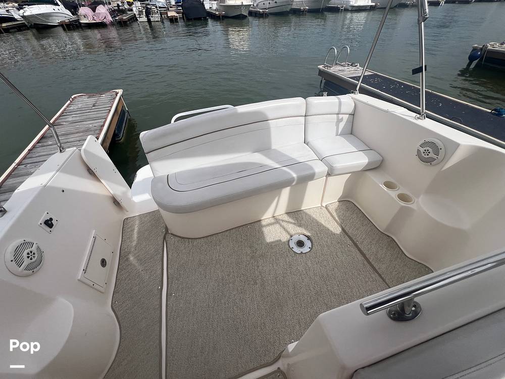 Slide: The Image of Rinker 270 Fiesta Vee 2005 - 14044519