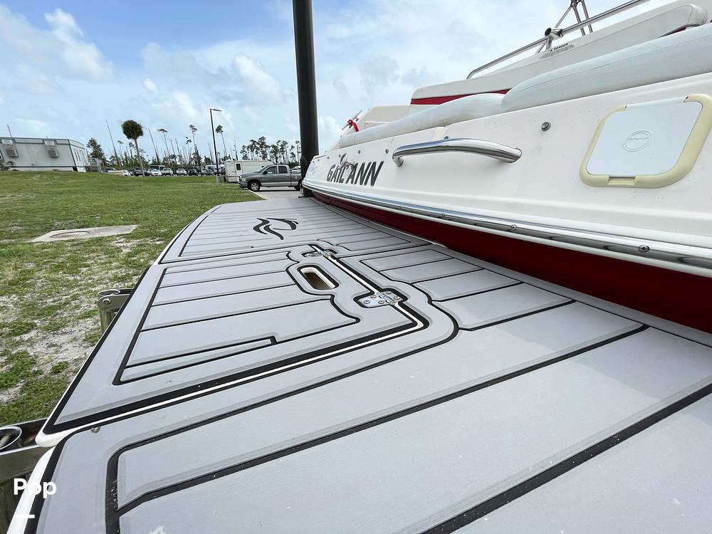 Slide: The Image of Non-skid Deck - 14435355