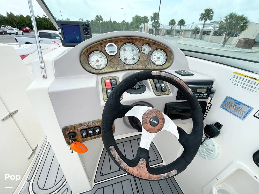 Slide: The Image of Captain's Chair - 14435398