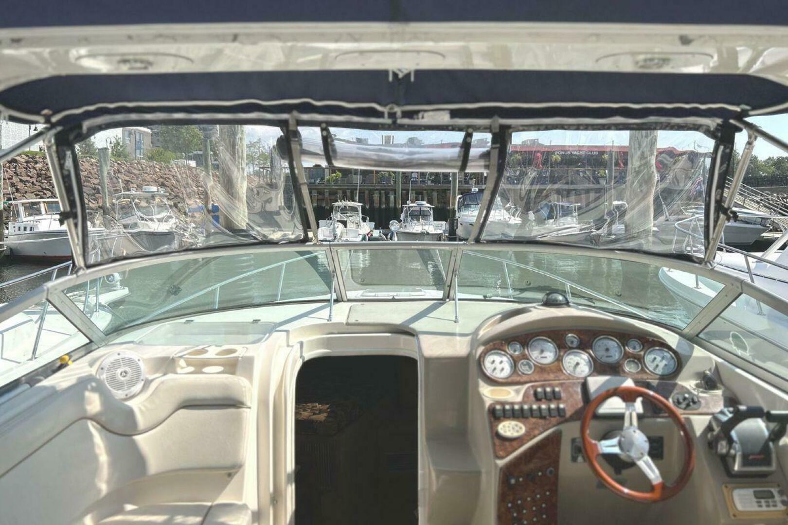 Slide: The Image of Rinker 290 Fiesta Vee 2003 - 5017059