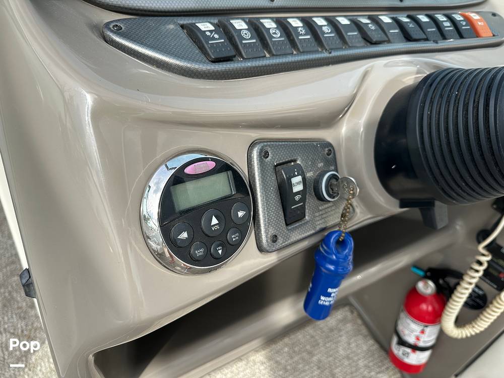 Slide: The Image of Rinker 296 Captiva 2008 - 15404483