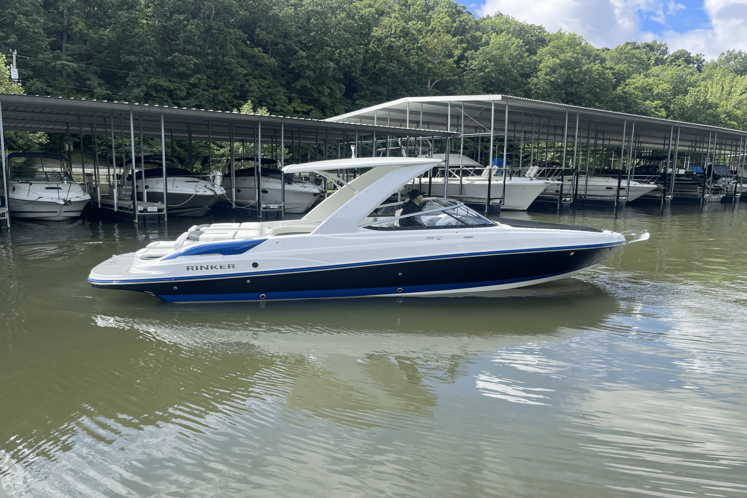 Slide: The Image of Rinker 29 QX 2020 - 1